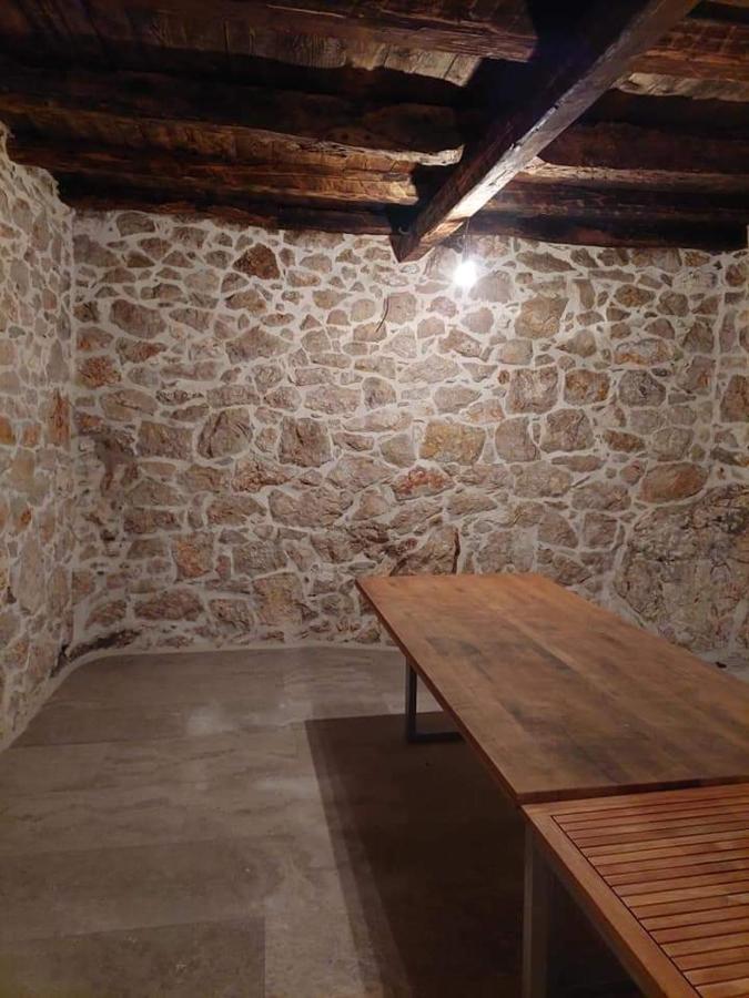 Pavlic 2 Apartment Omis Exterior photo